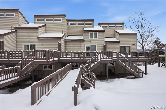 10 Valley Village Road, Ellicottville, NY 14731