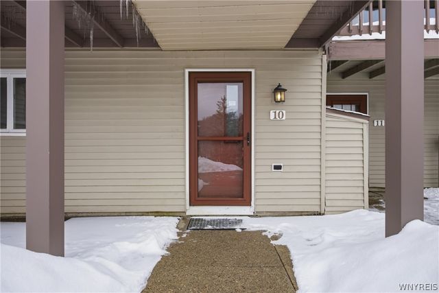 10 Valley Village Road, Ellicottville, NY 14731