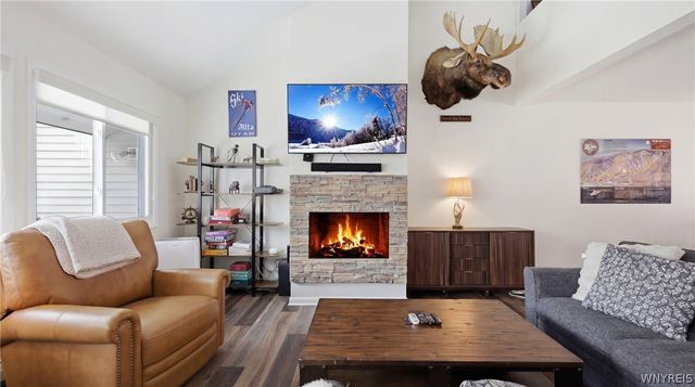 10 Valley Village Road, Ellicottville, NY 14731