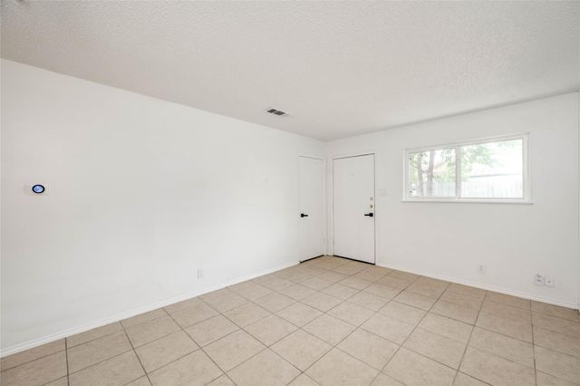 3306 Dolphin DR A, Austin, TX 78704