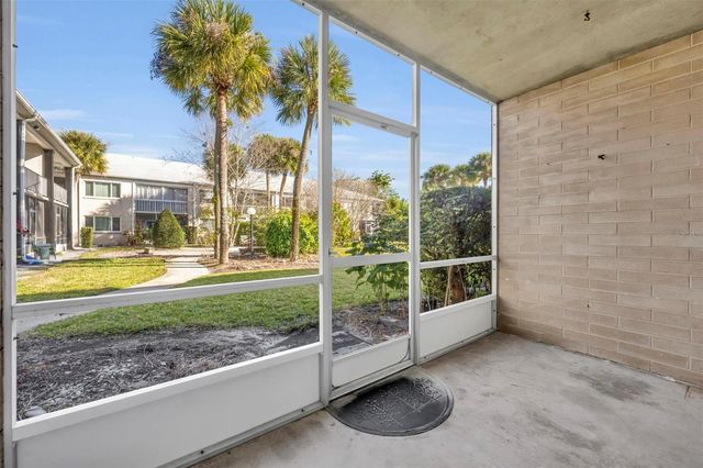 1250 S DENNING DRIVE 104, Winter Park, FL 32789