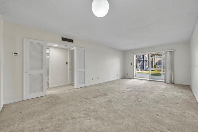 1250 S DENNING DRIVE 104, Winter Park, FL 32789