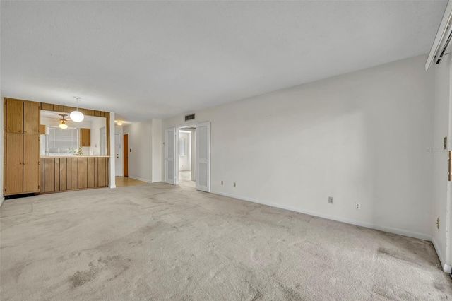 1250 S DENNING DRIVE 104, Winter Park, FL 32789