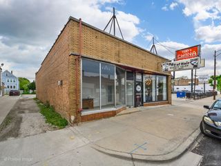 5924 W Lawrence Avenue, Chicago, IL 60630