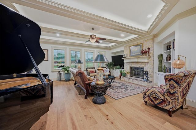 4637 Lake Breeze Drive, Mckinney, TX 75071