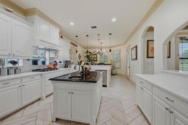4637 Lake Breeze Drive, Mckinney, TX 75071