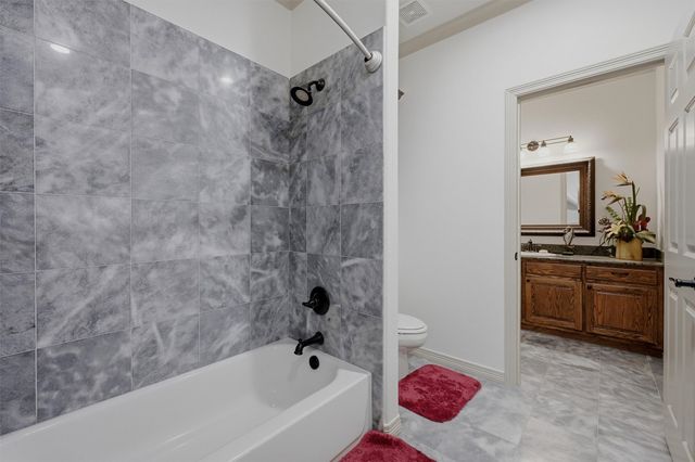 4637 Lake Breeze Drive, Mckinney, TX 75071