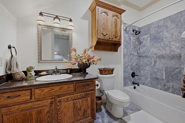 4637 Lake Breeze Drive, Mckinney, TX 75071