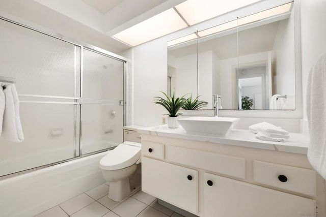 3940 Gresham St 454, San Diego, CA 92109