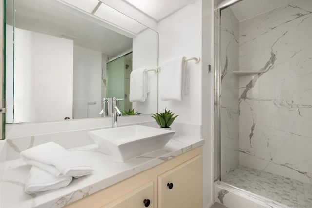 3940 Gresham St 454, San Diego, CA 92109