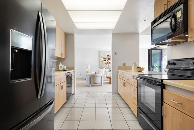 3940 Gresham St 454, San Diego, CA 92109