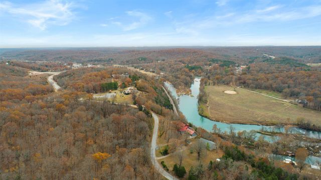 45 Bluff Road, Hardy, AR 72542