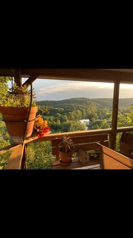 45 Bluff Road, Hardy, AR 72542