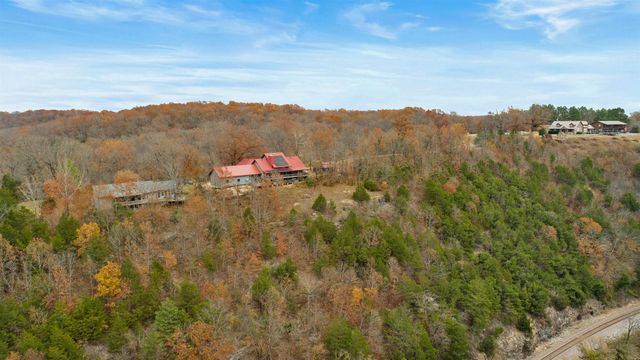 45 Bluff Road, Hardy, AR 72542