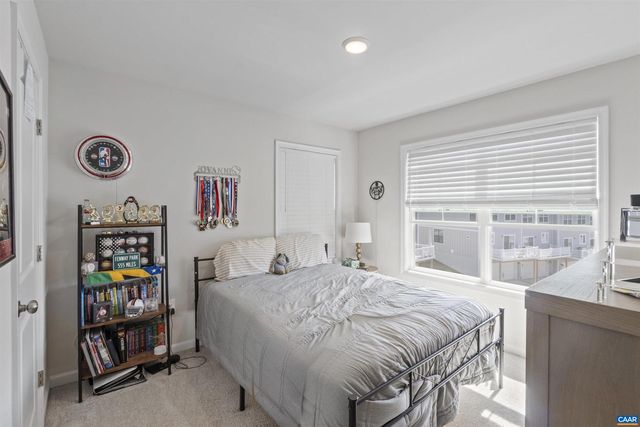 2604 FLORA VIEW DR, Charlottesville, VA 22902