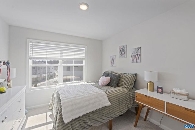 2604 FLORA VIEW DR, Charlottesville, VA 22902