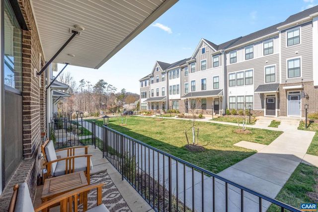 2604 FLORA VIEW DR, Charlottesville, VA 22902
