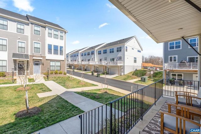 2604 FLORA VIEW DR, Charlottesville, VA 22902