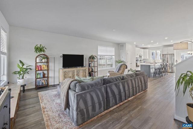 2604 FLORA VIEW DR, Charlottesville, VA 22902
