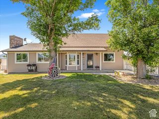 6692 S 3200 W, Benjamin, UT 84660
