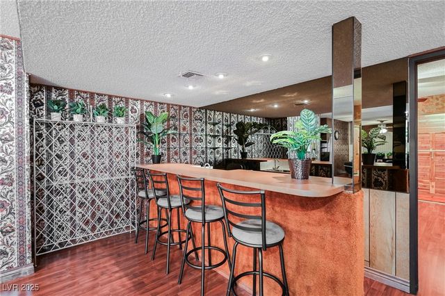 4670 Monterey Circle 1, Las Vegas, NV 89169