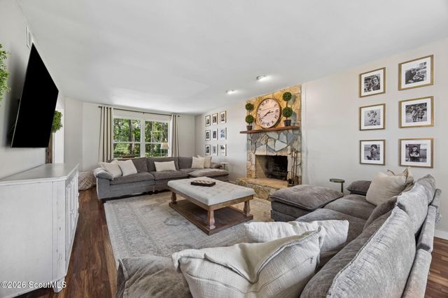 26 Anglers Cove Way, Woodbine, GA 31569