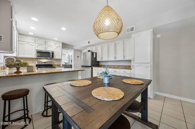 26 Anglers Cove Way, Woodbine, GA 31569