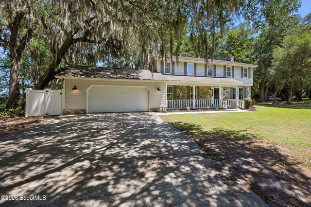 26 Anglers Cove Way, Woodbine, GA 31569