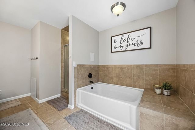 26 Anglers Cove Way, Woodbine, GA 31569