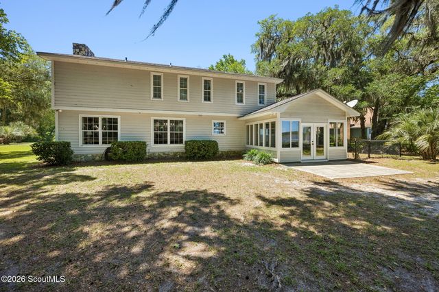 26 Anglers Cove Way, Woodbine, GA 31569