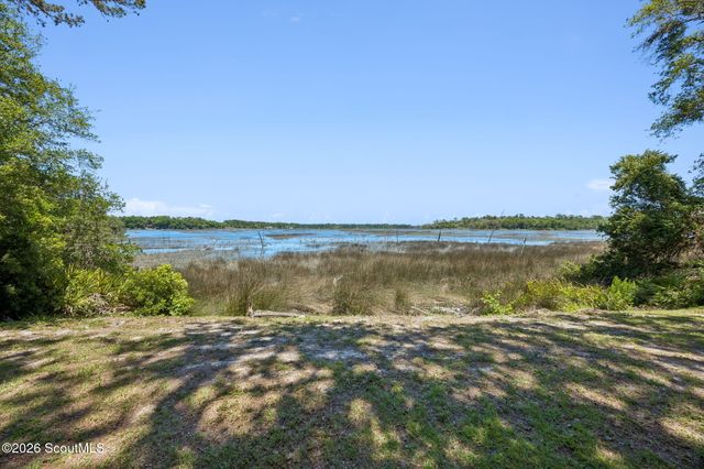 26 Anglers Cove Way, Woodbine, GA 31569