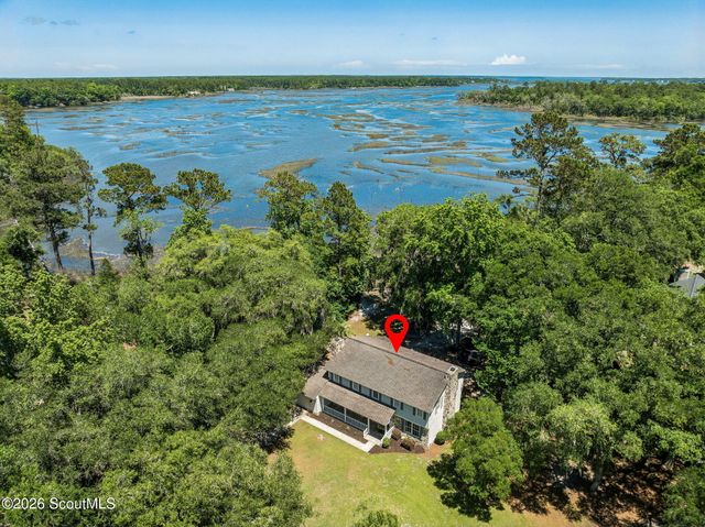 26 Anglers Cove Way, Woodbine, GA 31569