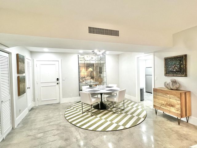 226 Brazilian Avenue 2 C, Palm Beach, FL 33480
