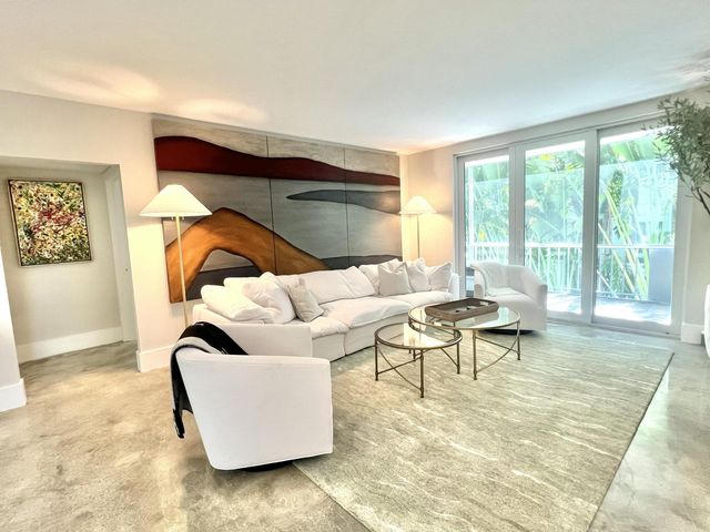 226 Brazilian Avenue 2 C, Palm Beach, FL 33480
