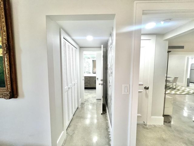 226 Brazilian Avenue 2 C, Palm Beach, FL 33480