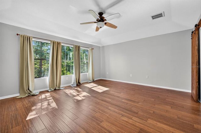 9622 BAY GROVE LANE, Tampa, FL 33615