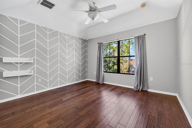 9622 BAY GROVE LANE, Tampa, FL 33615