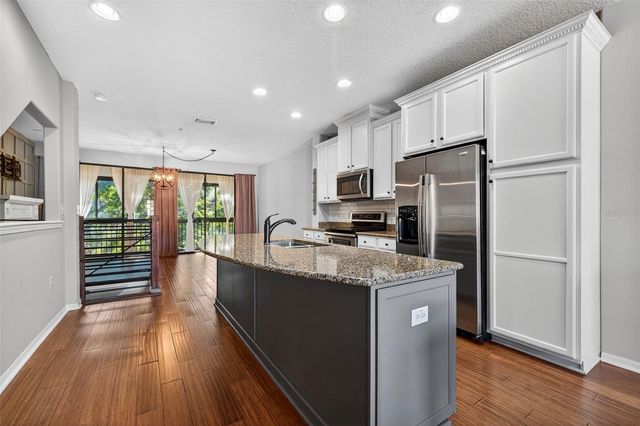 9622 BAY GROVE LANE, Tampa, FL 33615