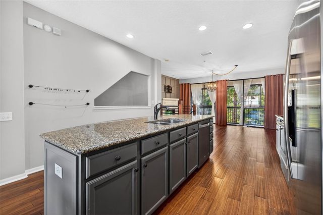 9622 BAY GROVE LANE, Tampa, FL 33615