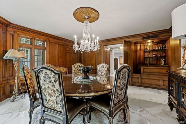 4501 Taylor Street, Fort Wayne, IN 46804