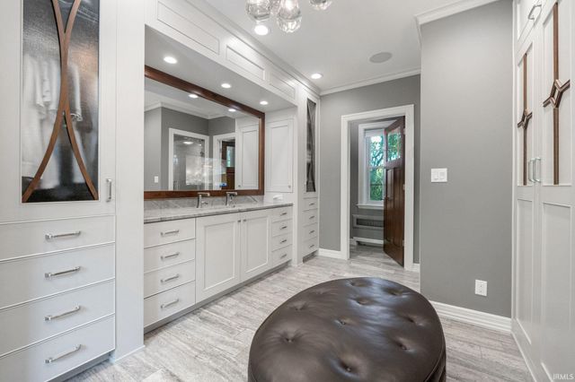 4501 Taylor Street, Fort Wayne, IN 46804