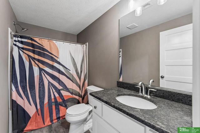 10414 S 106 Street, Papillion, NE 68046