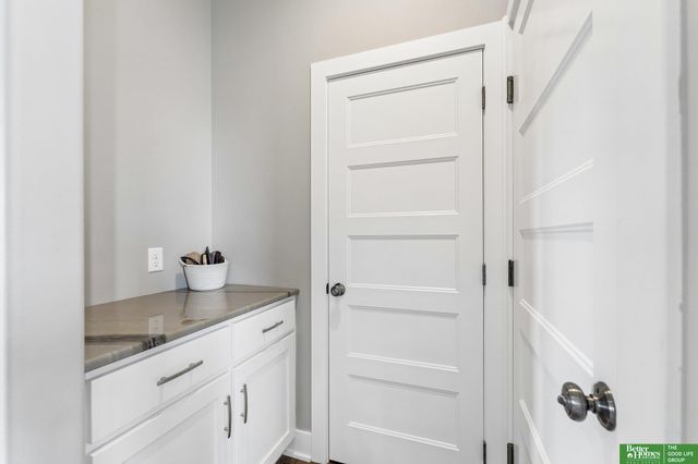 10414 S 106 Street, Papillion, NE 68046