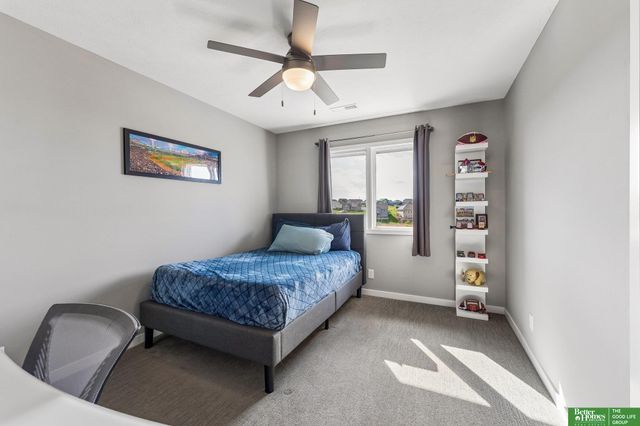 10414 S 106 Street, Papillion, NE 68046
