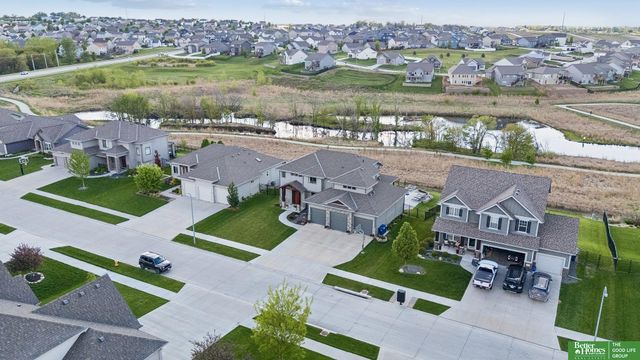 10414 S 106 Street, Papillion, NE 68046
