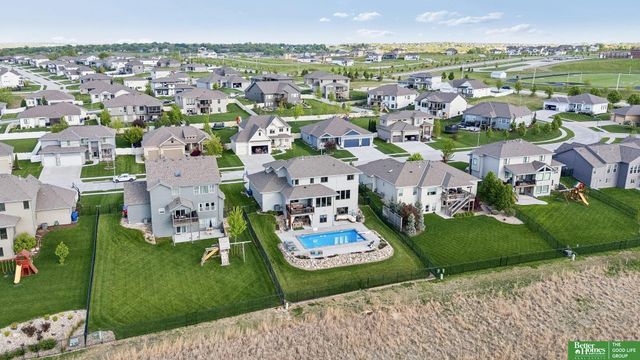 10414 S 106 Street, Papillion, NE 68046