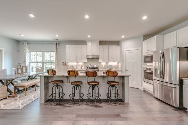 3010 Thoroughbred Way, White House, TN 37188