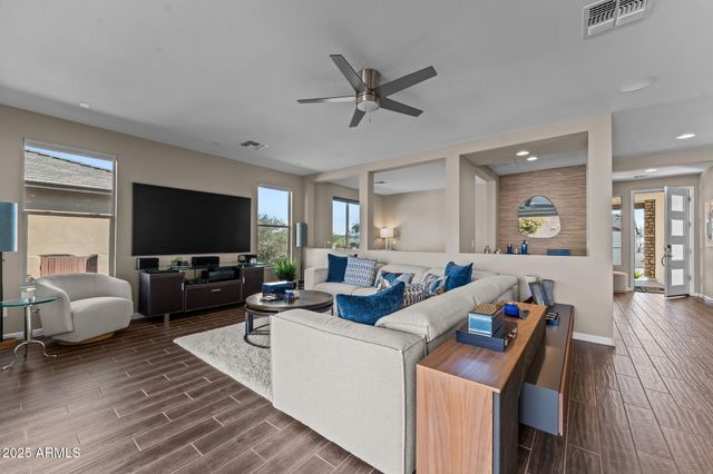 3900 N RIDGE RUNNER Way, Wickenburg, AZ 85390