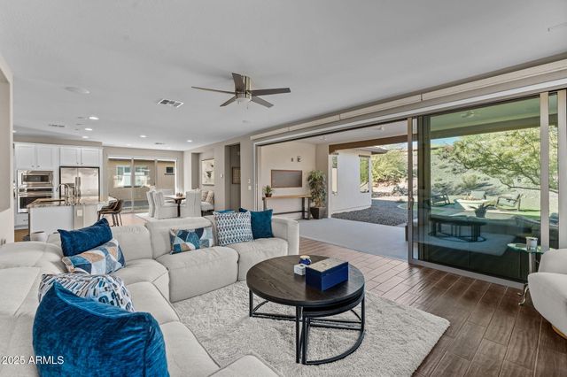 3900 N RIDGE RUNNER Way, Wickenburg, AZ 85390