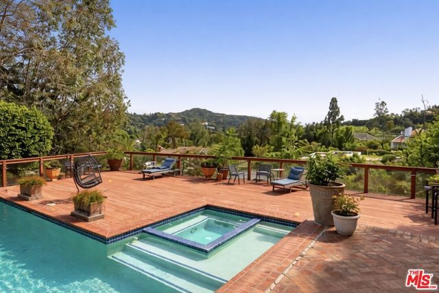 9820 Gloucester Drive, Beverly Hills, CA 90210